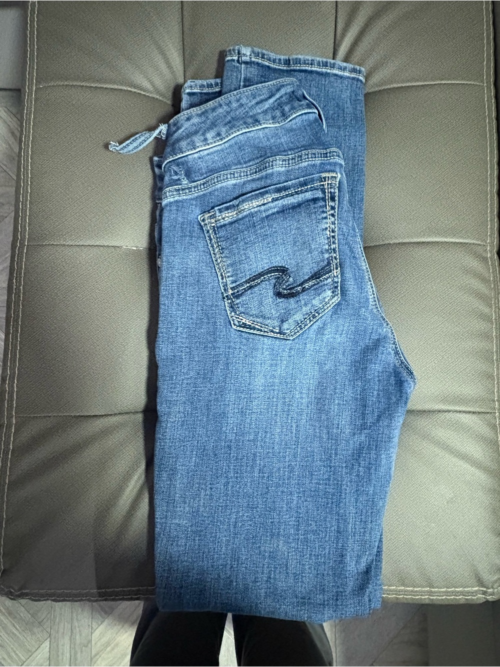 Silver Jeans Women's Straight Leg Denim – Medium Blue Wash